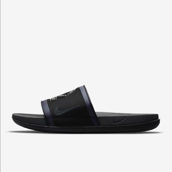 Nike Chicago Bears OffCourt Slides - Picture 5 of 5